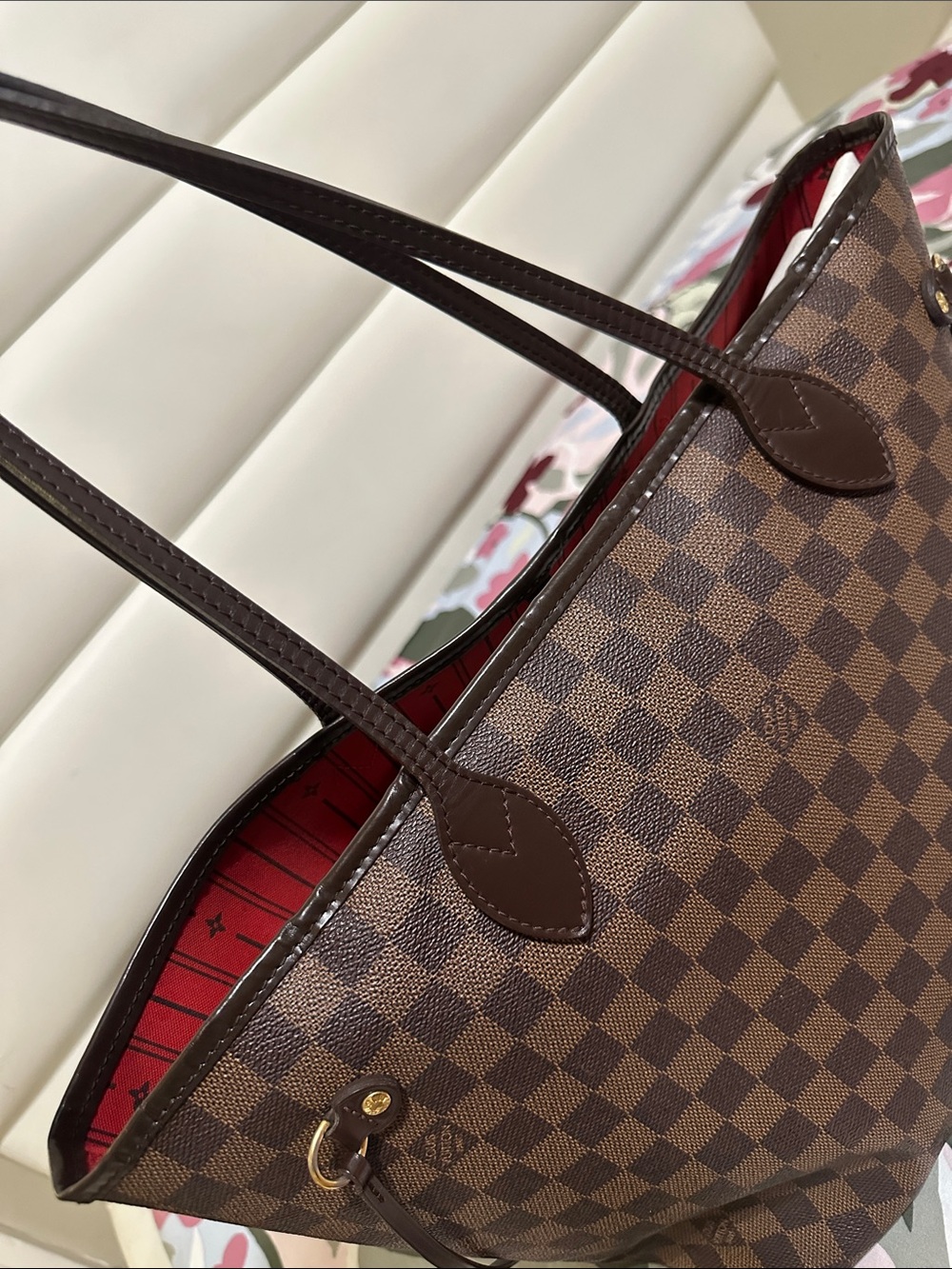 Louis Vuitton Damier Ebene Neverfull MM - Picture 9 of 15